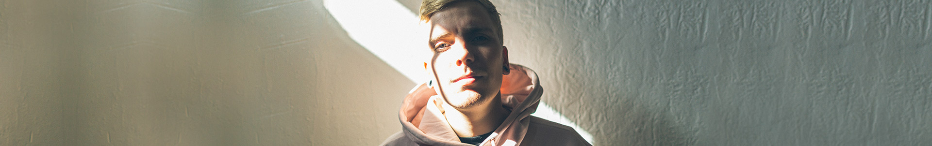 Snavs signs with Spinnin' Records Snavs signs with Spinnin' Records